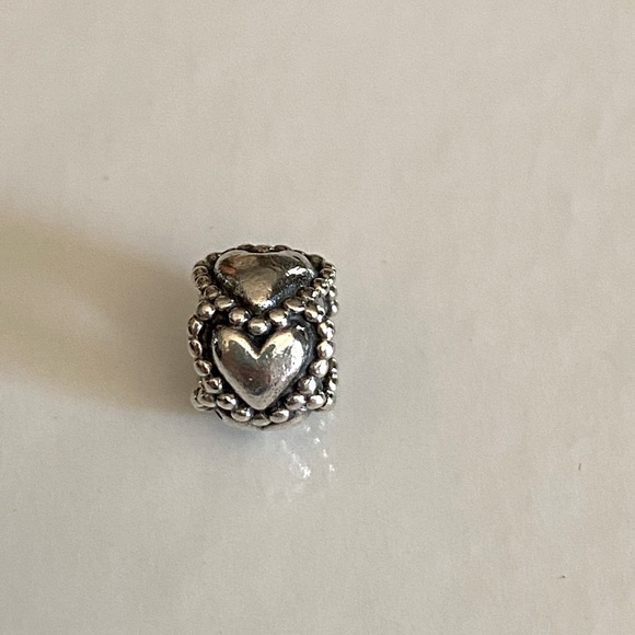 Pandora Everlasting Love charm, 790448 - Picture 1 of 3